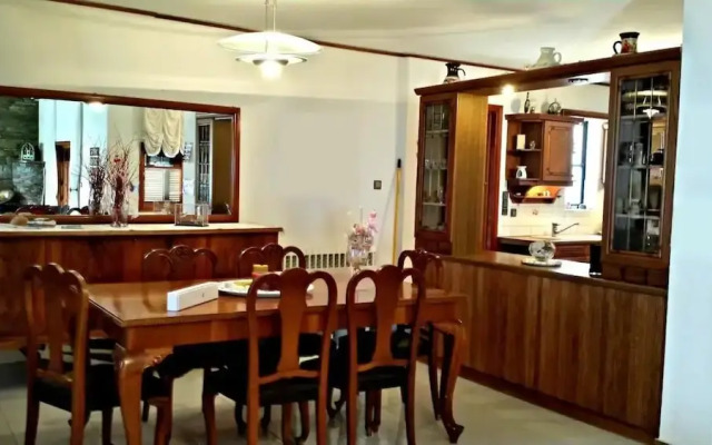 A Beautiful Sea-side Penthouse