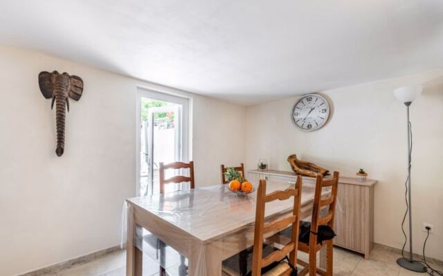 Les Chenes 10568