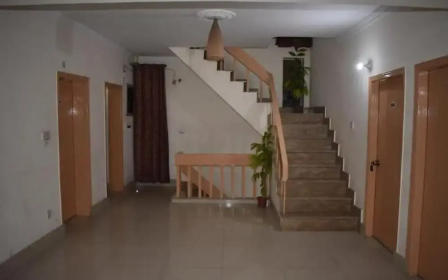 Hotel Basaira