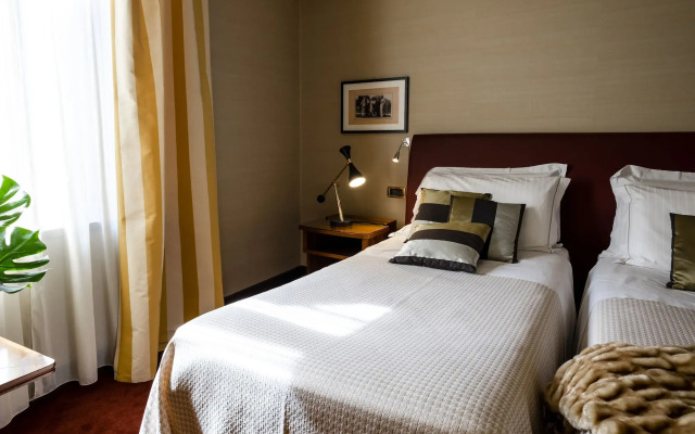 Accademia Hotel