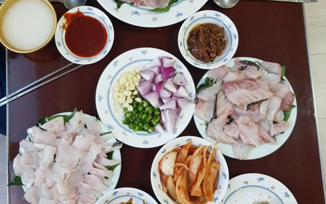 Yonghyun's House