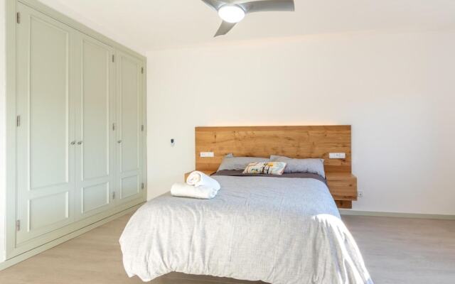 House - 3 Bedrooms with Pool and WiFi - 107616