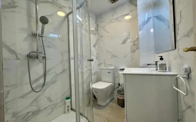Charming 3-bed Apartment in Fuengirola