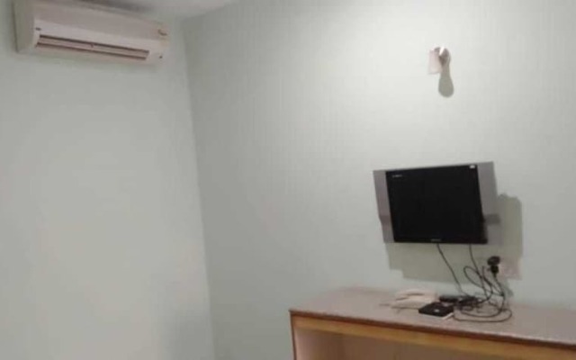 i-ROOMZ Hoysala Residency