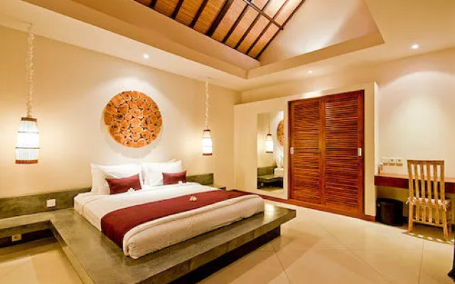 Villa Bugis Kayu Aya Seminyak