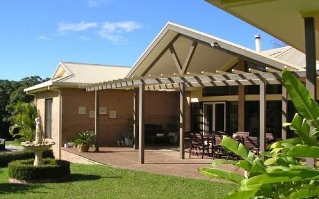 Yarrahapinni Homestead