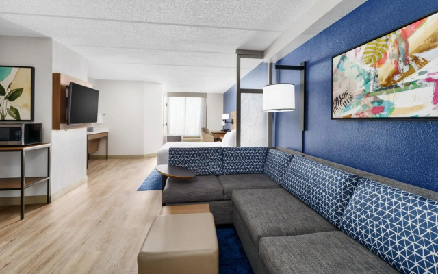 Hyatt Place across from Universal Orlando Resort