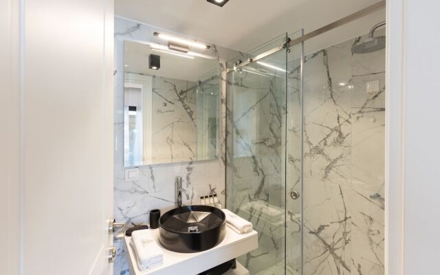 Lazar Lux Apartments