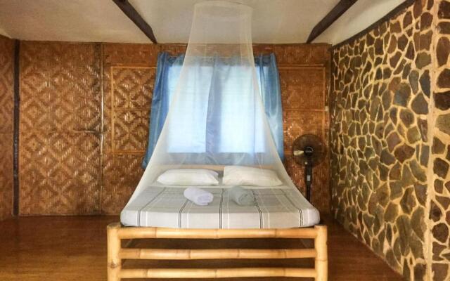 beach house resort and dive center