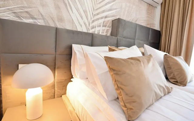 Wabi Sabi - One Bedroom - Romana Square