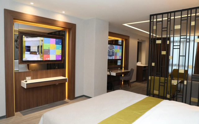 Limak Skopje Luxury Hotel