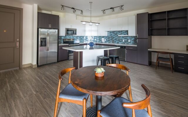 Luxe Tempe Apartments by WanderJaunt