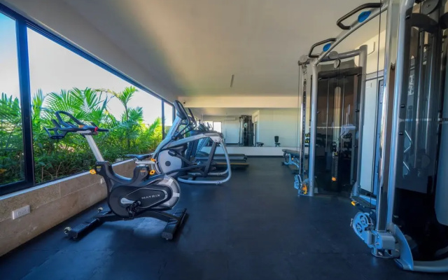Luxury Studio Pool and Gym - Syrena 201