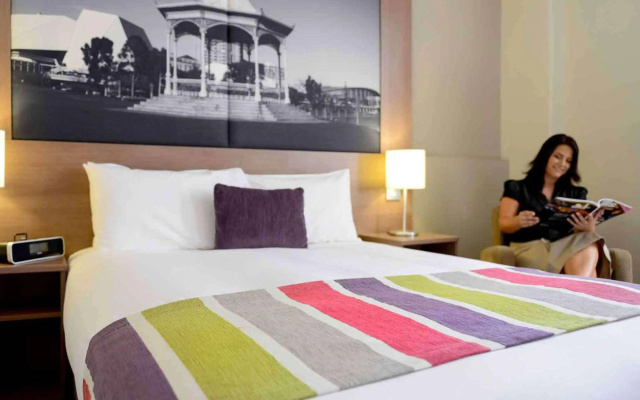 Grosvenor Hotel Adelaide by Accor – Guest Rooms – Adelaide