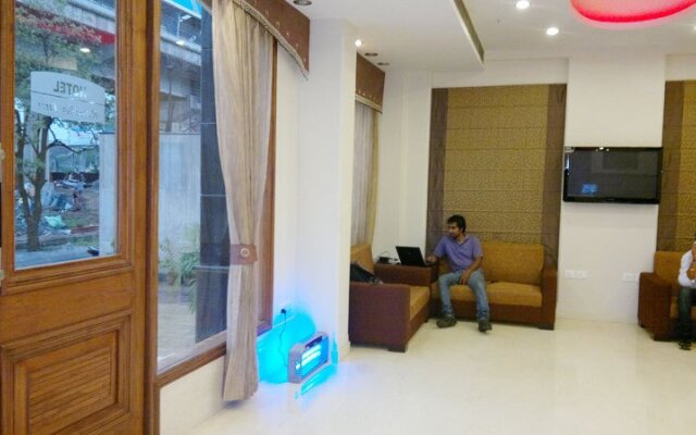 Rousha Inn