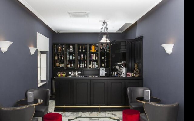 Boutique Hotel Metro 900