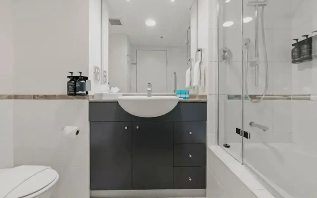 Kozyguru | Haymarket | Studio Apartments On George St