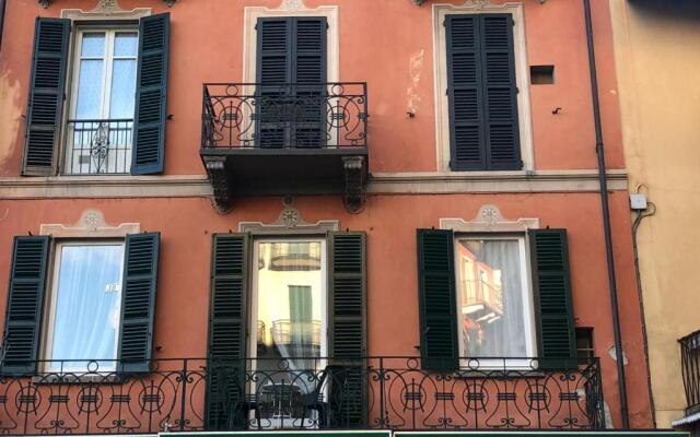 Brezza di Lago apt in Stresa With Balcony