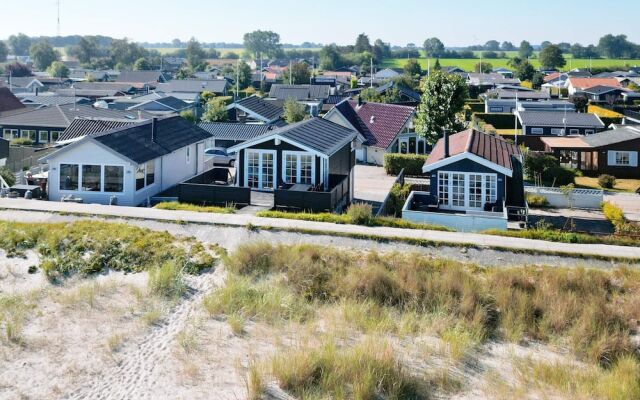 Beachfront Beauty in Hasmark - By Traum Ferienwohnungen