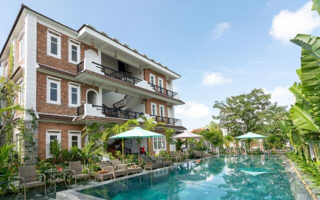 Ancient Garden Boutique Hoi An