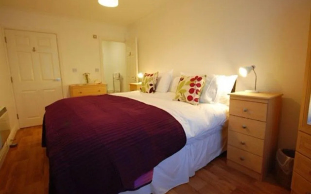 Kernow Homes - Travel accommodation