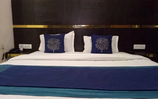 OYO Premium Bahadrabad Haridwar