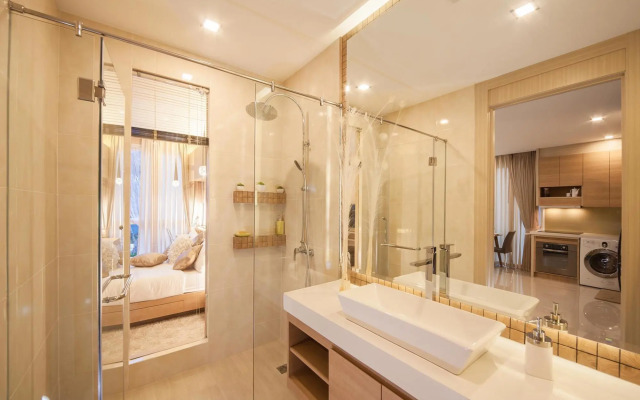 City Garden Tower Luxurious Condominium In The Center Of Pattaya