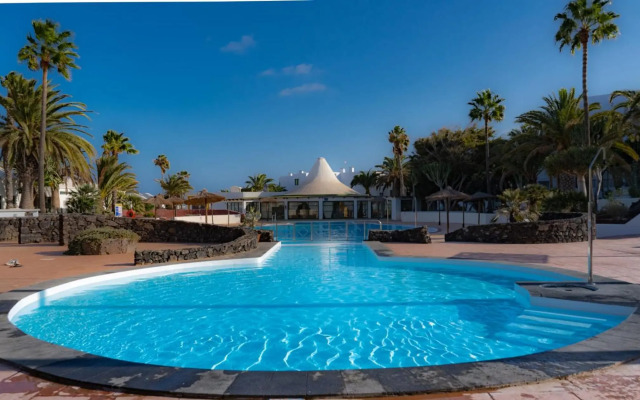 luxury casa playa roca bord de mer