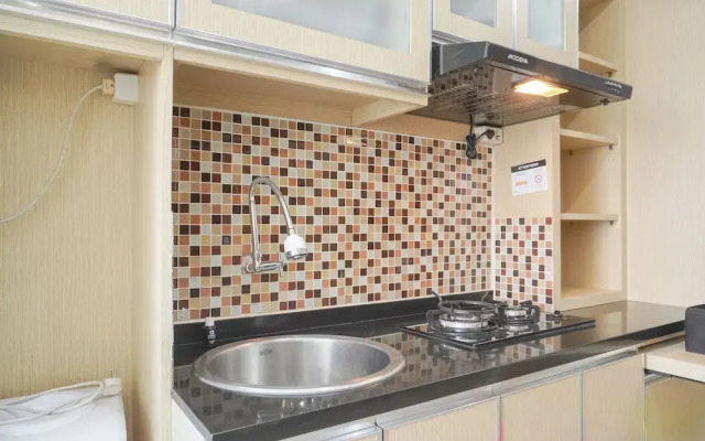 Best Deal And Comfy 1Br Green Pramuka City Apartment