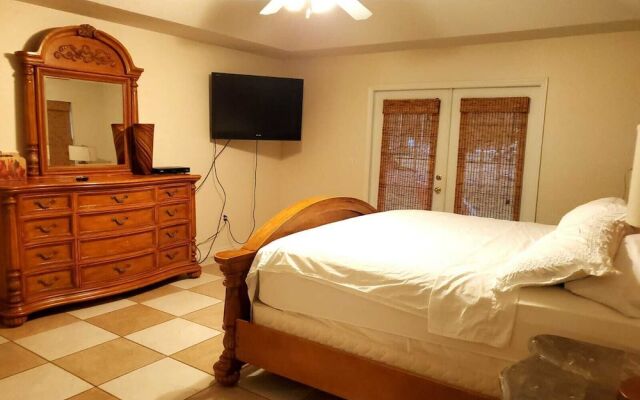 Beautiful Vacation Home CBC FARMS