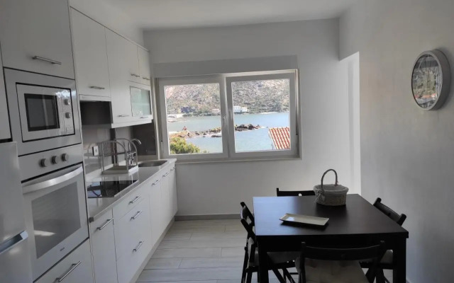 Apartamento Area Pequena Ézaro 2
