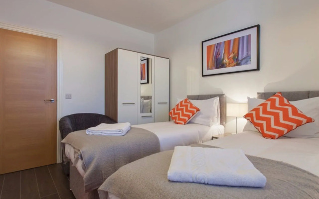 StayHere at Thornhill House