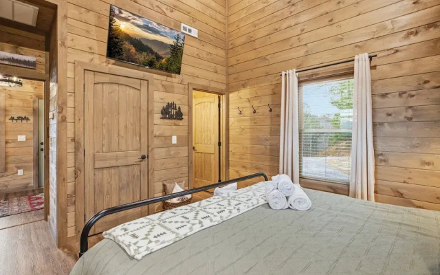 Three Pines 2 Bedroom Home