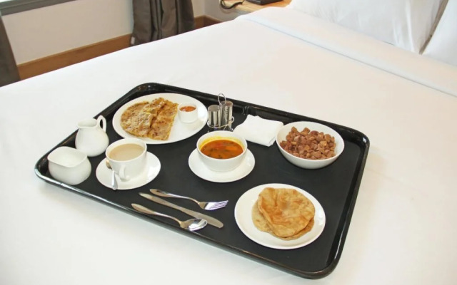 A Gulshan Continental By OYO Rooms