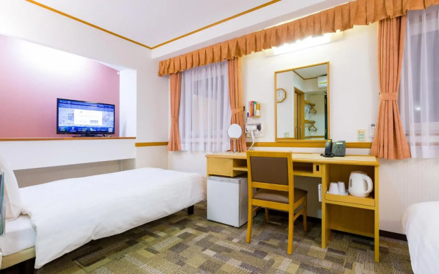 Toyoko Inn Okayama Station Nishi Migi