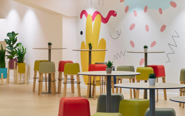 INNSiDE by Melia Barcelona Apolo Hotel