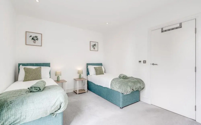 Cozy London Apartment With 2 Bedrooms