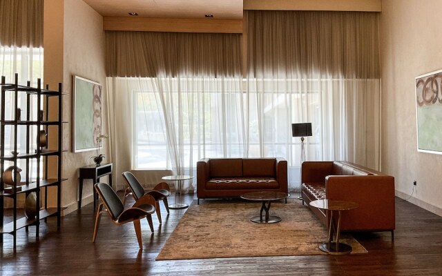 HiGuests - Boulevard Central Tower