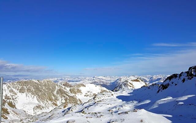 Motelrooms by Grischalodge