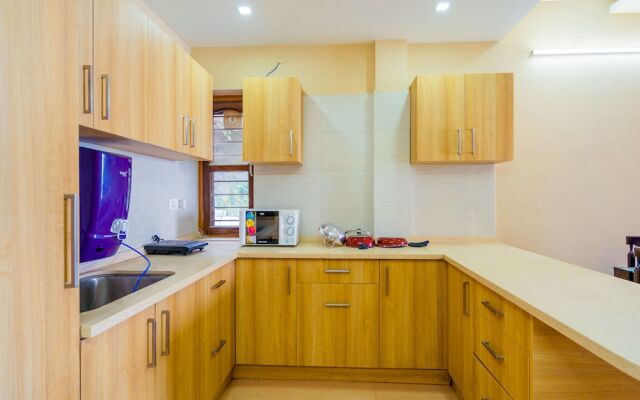 OYO 14018 Home Doon View 3BHK Barlowganj