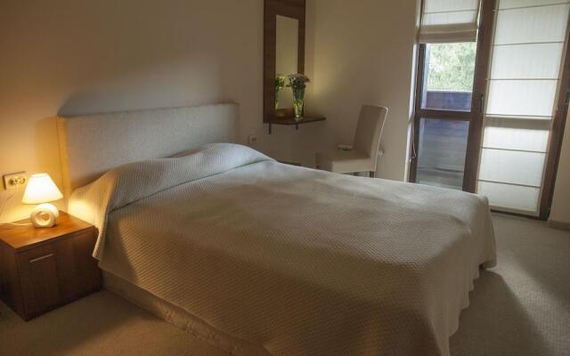 Evridika Hills Aparthotel