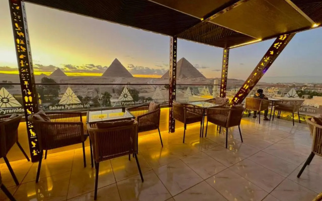 Sahara Pyramids Inn