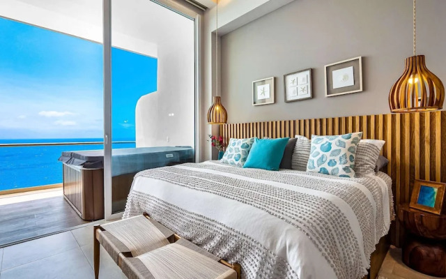 Panoramic Hot Tub Oceanview Luxury 4BR Penthouse