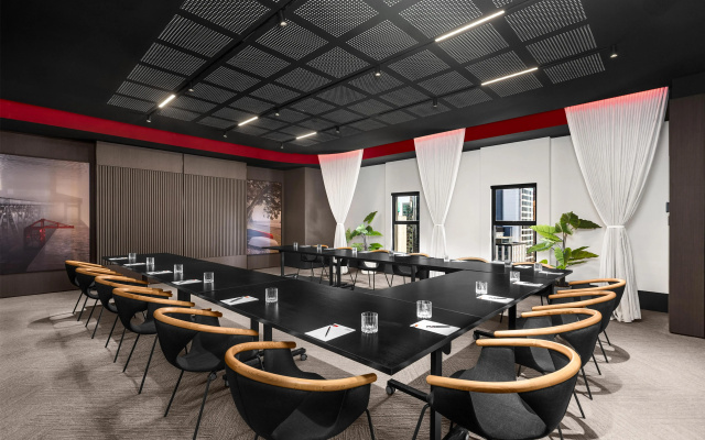 Radisson RED Auckland