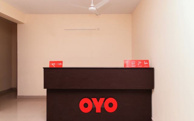 Oyo 22782 Akshara Suites