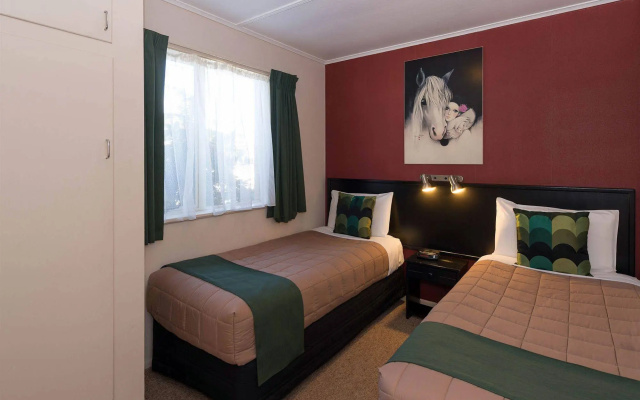 MALFROY Motor Lodge Rotorua - Accommodation and Mineral Pool – Guest Rooms – Rotorua