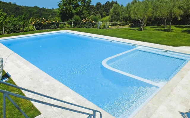 Apartment in Tuscany With Pool & Golf