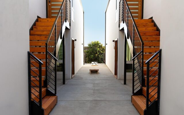 Avalon Buyout 1 by AvantStay