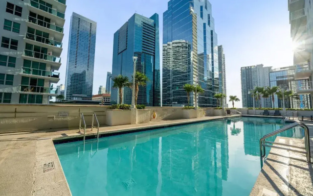 Cloud 9 - Amenities 24 7 Security Location