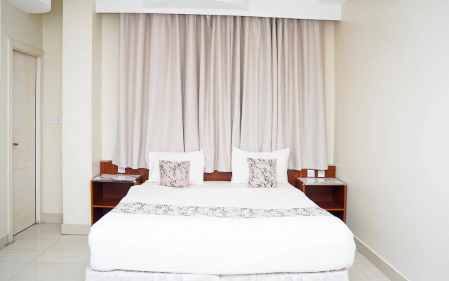 Отель Palette Muscat Al Bayrahaa